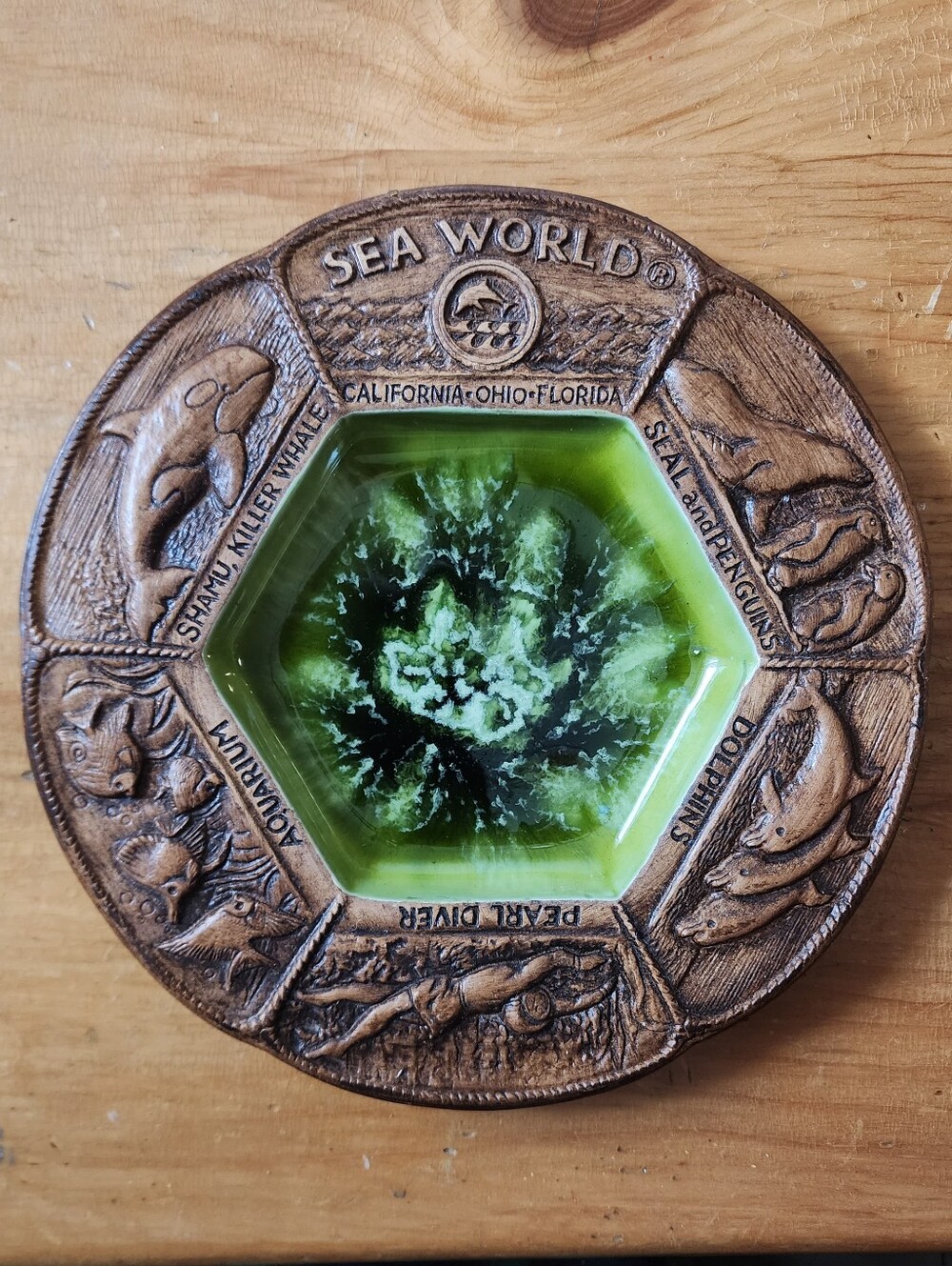 Vntg Treasure Craft Sea World Souvenir